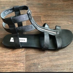 Steve Madden sandal SOLD